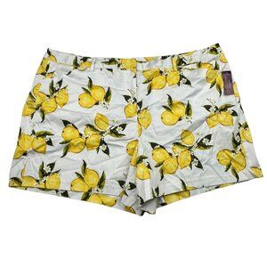 New Lane Bryant Lemon Print Shorts size 28 White/Yellow‎